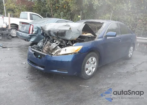 2009 Toyota Camry Le z USA, uszkodzony, nr VIN 4T1BE46K69U332228